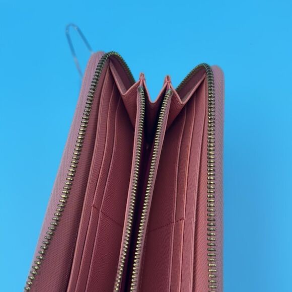 PRADA- light pink Long wallet Zip Around saffiano leather - Picture 6 of 8